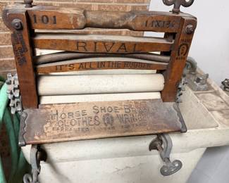 Rival Clothes Wringer