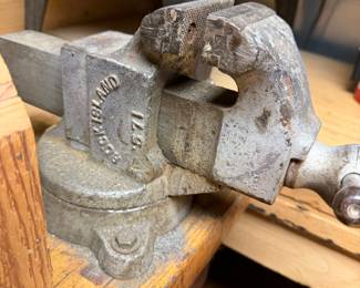 Rock Island 571 Vice