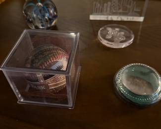 Misc decorative items