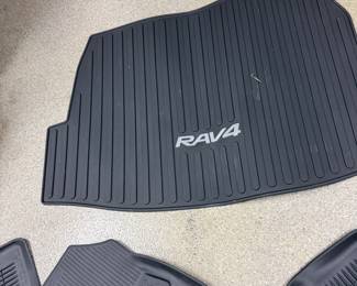 Rav 4 Floor Mats