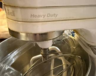 White KitchenAid heavy duty mixer