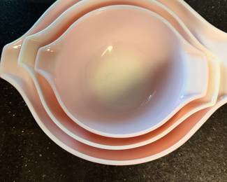 Pyrex Nesting Bowls Pink Set of Three