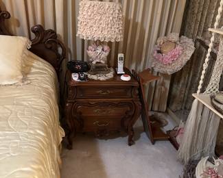 #82 - $380 - Italian style 2 - night stands 24wx28t17d