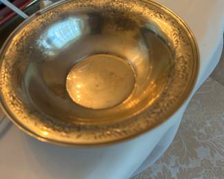 #42 - $ - sterling bowl 8.5round
