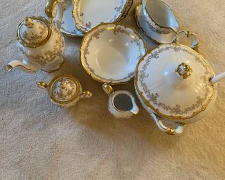 #38 - $ -  Weimar Germany fine bone gold and white china "katherina"c.1940's - 91 pieces service for 12