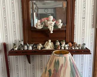 #46 - $140 - Washstand and mirror 31.5x30tx17d