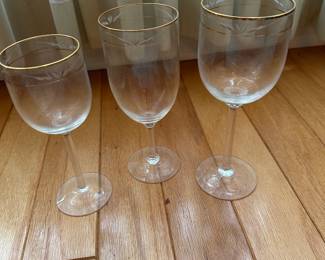 #39 - $ - Gold banded crystal stem ware - 7 white wine - 8 red wine - 8 water