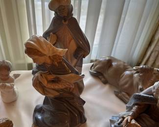 #17 - $1200 - Llardo nativity set 13 pieces