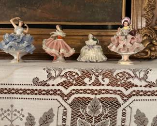 #68 - $140 - set of four lace porcelain dancer / singer 5.5t