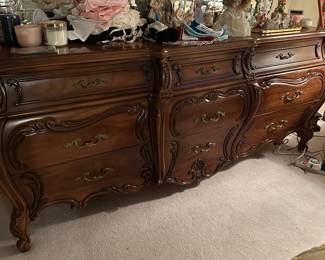 #81 - $500 - Italian style Solid wood dresser 9 drawers peg drawers  with mirror back 75wx70tx20d - Buy all 5 pieces for $1400