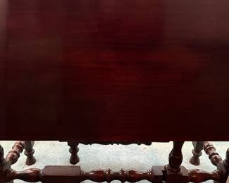 #76 - $220 - Gate leg drop leaf table 36wx46open36t