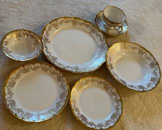#38 - $ -  Weimar Germany fine bone gold and white china "katherina"c.1940's - 91 pieces service for 12