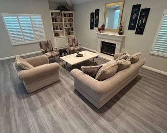 8 ft x 3 ft sofa, excellent condition custom living room furniture