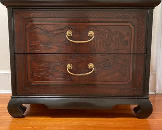 One of 2 1980's Drexel Heritage side tables-28W-17D-22H Pristine! 175ea
