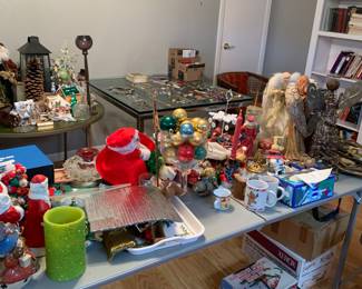 All kinds of decoration pieces 