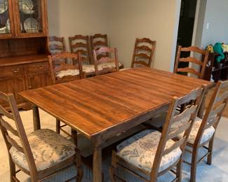 12 chairs with two leaflets dinning table 