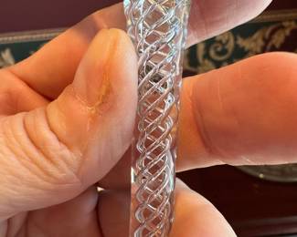 I LOVE this spiral design on this stemware