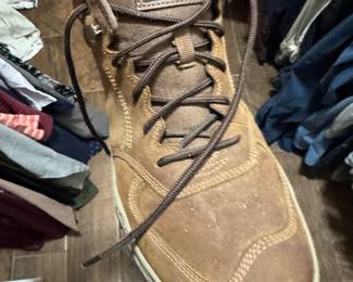 Leather upper SKECHERS brand all terrain shoe 
Size 11