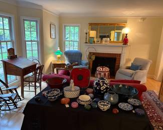 Beautiful Federal Mirror and Antique lamps