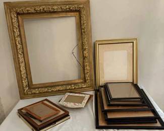 Mystery Lot Of Picture Frames 