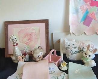 Vintage Pink Cutesy Themed Decor