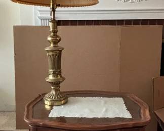 Vintage Table With Removable Glass Inlet Top Table Lamp