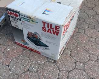 Tile saw