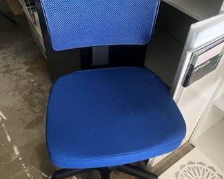 Computer chair $25