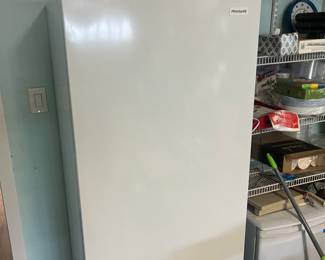 Fridgeadaire Freezer Standing- $225.00