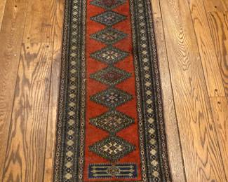 Shahlimar Pakistani Hand Knotted Woolen Carpet – 24" x 76"