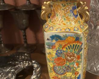 Chinoisorie Style Gold Hand Painted Floral Design Vase