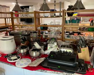 Assorted kitchen appliances and kitchenware