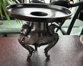Bronze Usubata vase