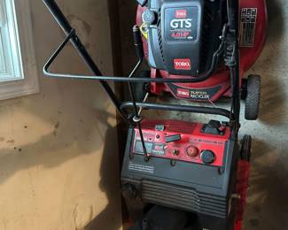 Yard Machine snowblower