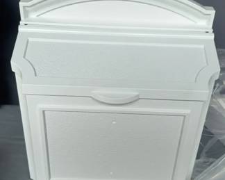 Locking Wall Capital Mailbox Still in Box.jpeg