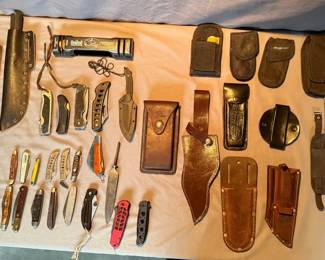 Knives And Carrying Cases.jpeg