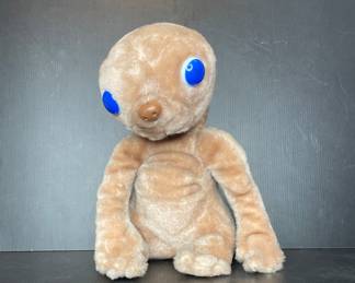 Vintage 80’s ET plush 
