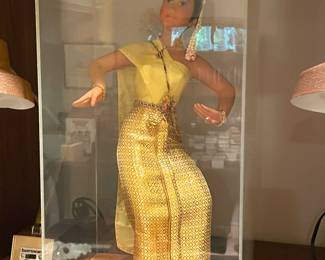 Piya Dancing Doll, vintage Thai dancer