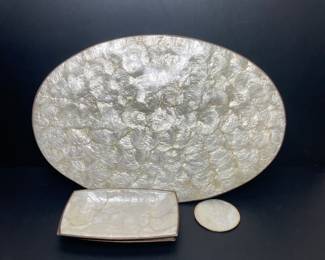 Capiz shell placemats, bowls, and coaster set vtg 