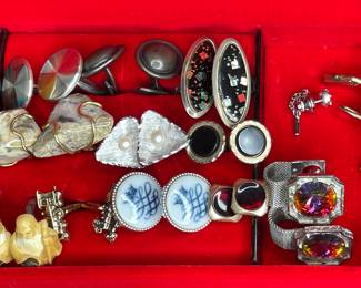 Collection of men’s Cufflinks includes sterling, Anson, Swank & more 