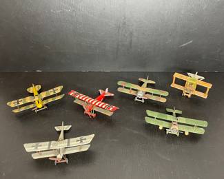 World War I-era biplanes and monoplanes models vtg