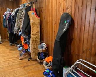 Shoes, clothing, hunting clothing, women’s scrubs
