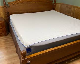 King frame with nectar matress