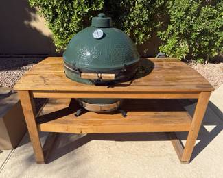 Green Egg XL with teak wood table
