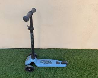 Children's scoot and ride scooter