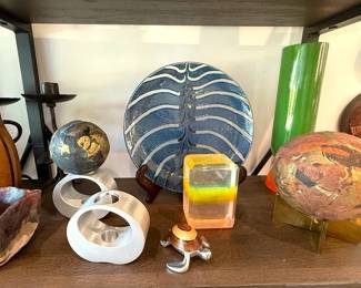 Nov 14 and 15 Sale 2025 183DESKTOPFRN8GMB