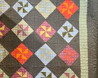 AMISH QUILT