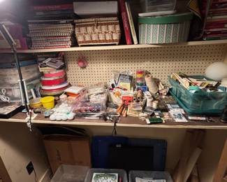 Sewing notions & quilting books 