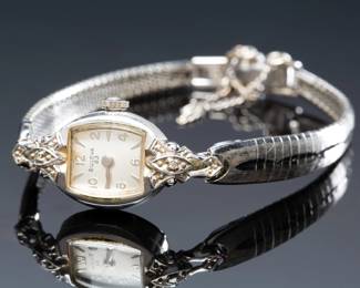 Vintage Bulova 23 Ladies Manual-Wind Watch c. 1971 10K RGP 23 Jewels
