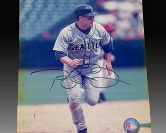 Bret Boone Signed Seattle Mariners 8x10 Action Photo Autographed
